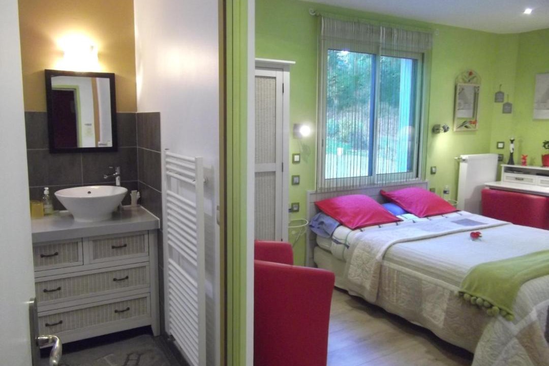 Photo of Bedroom in Plesse