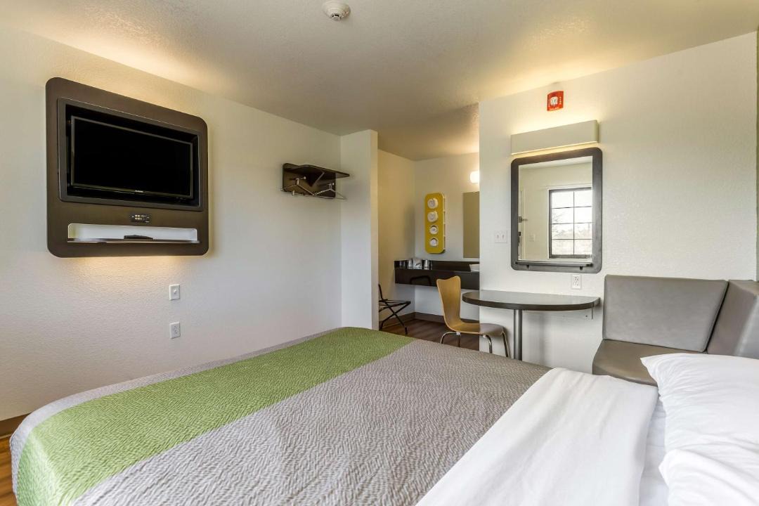 Photo of Bedroom in Biggs Field