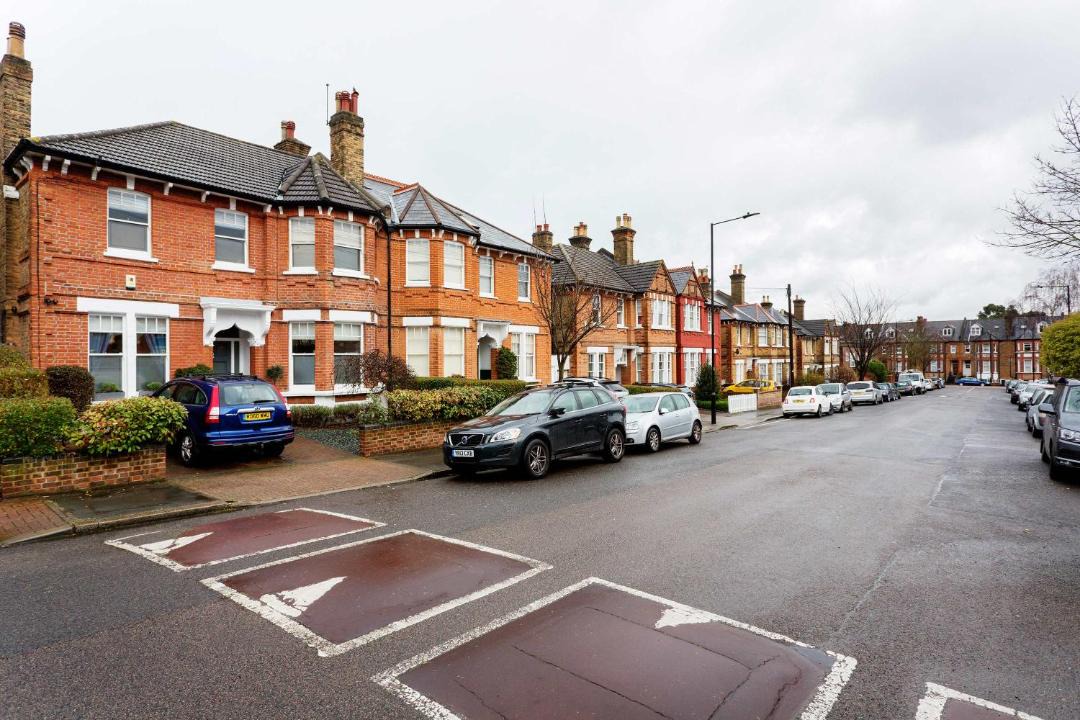 Photo of Buildings in Streatham Hill