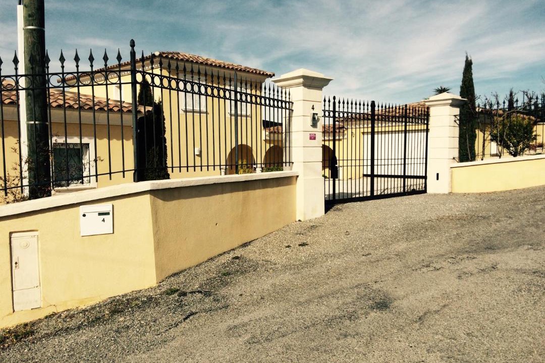 Photo of Buildings in Colomars