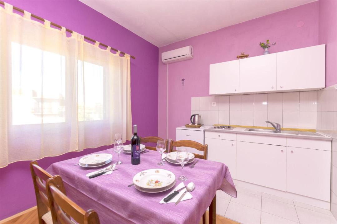 Photo of Kitchen in Brodarica