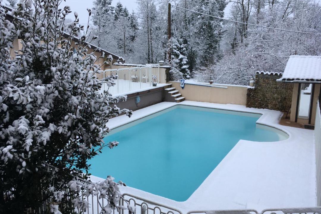 Photo of Outdoor in Estrablin