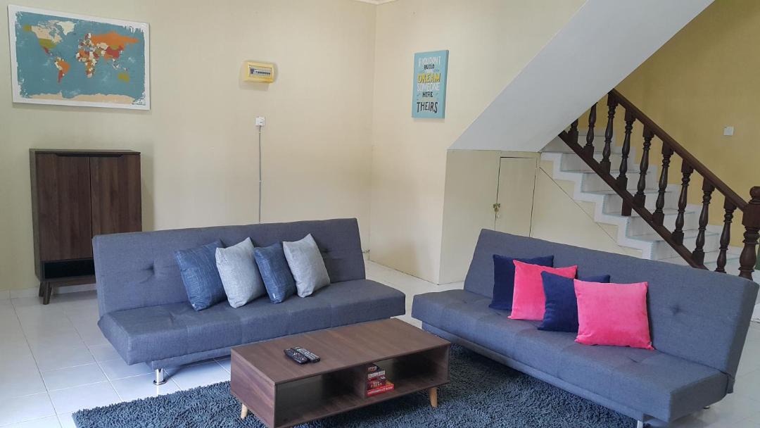 Photo of Livingroom in Kampung Telaga Nibong