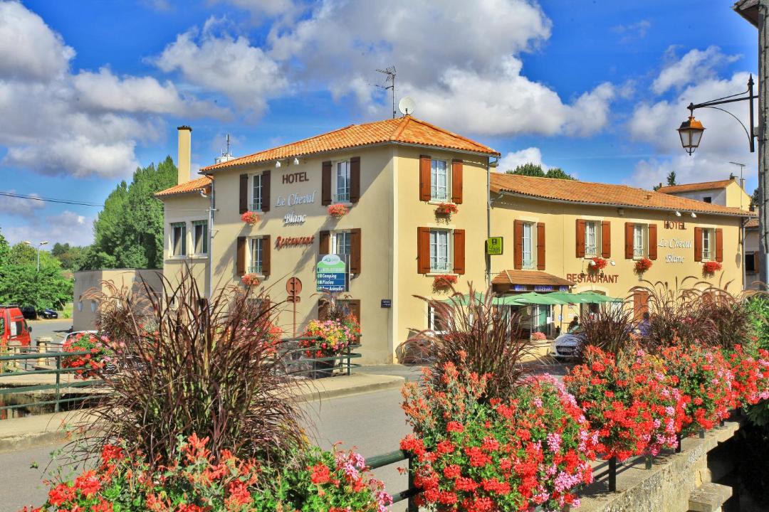 Photo of Others in Vouille