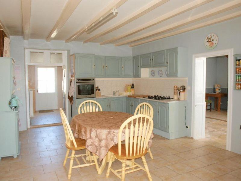 Photo of Kitchen in Couture-dArgenson