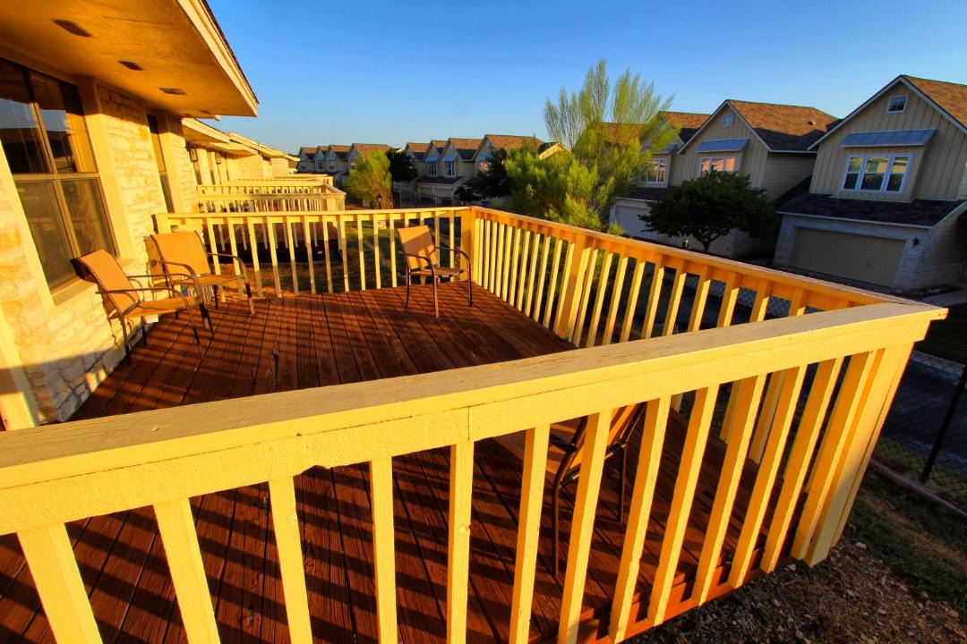 Photo of Patio Balcony in Highland Lake Estates