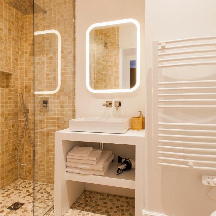 Photo of Bathroom in Cluny