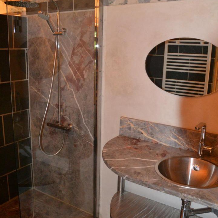 Photo of Others in Gembrie