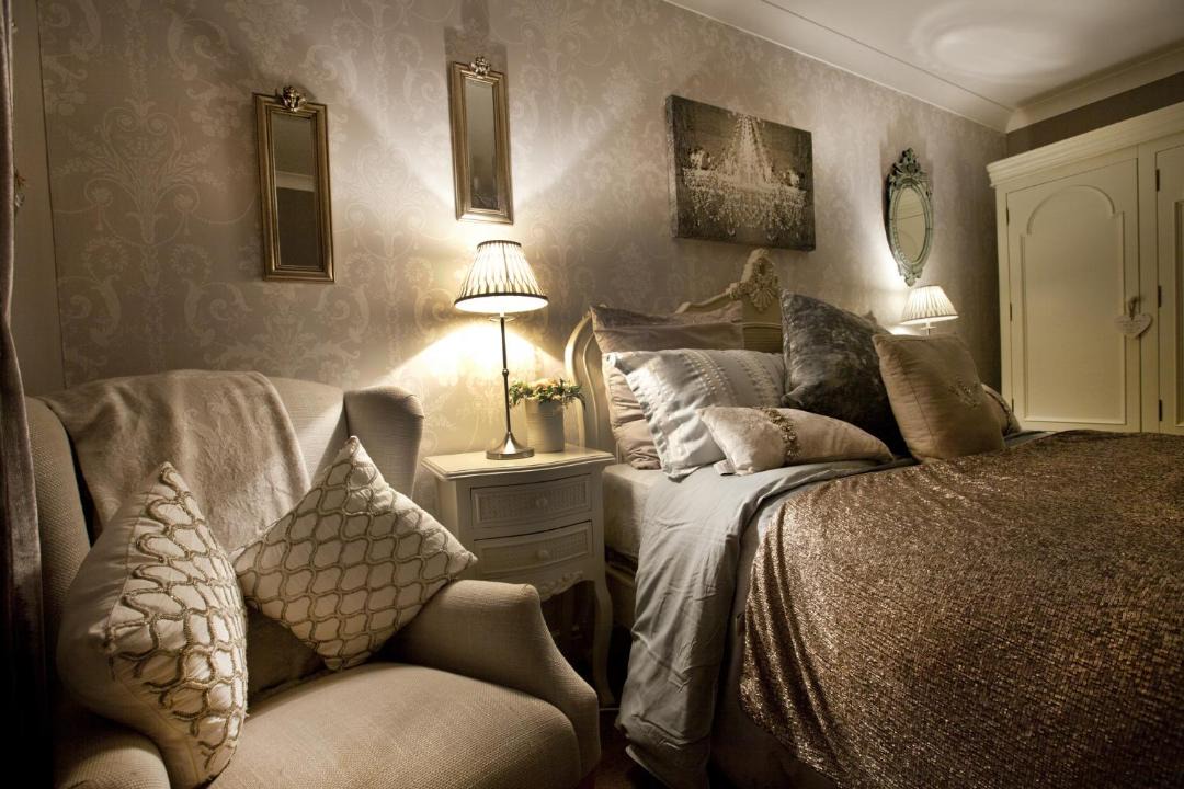 Photo of Others in Idle