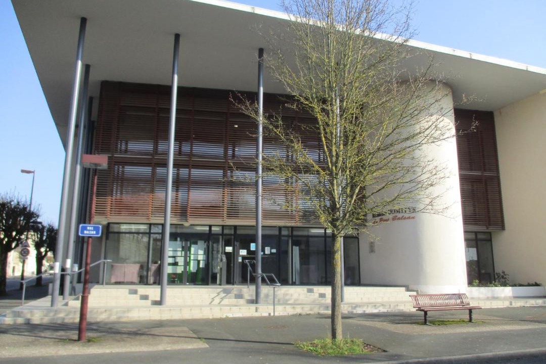 Photo of Buildings in Chateauroux