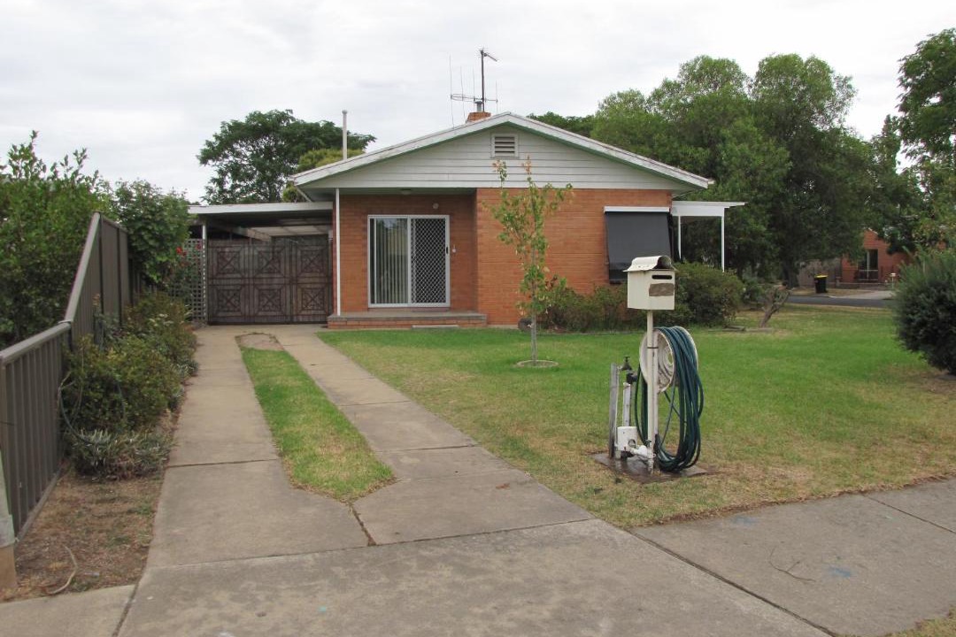 Photo of Buildings in Benalla West