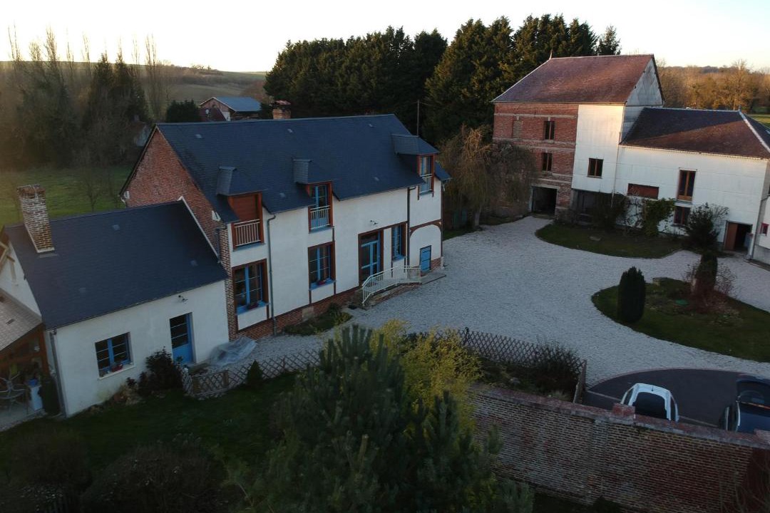 Photo of Others in Croissy-sur-Celle