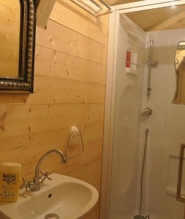 Photo of Bathroom in Dieupentale