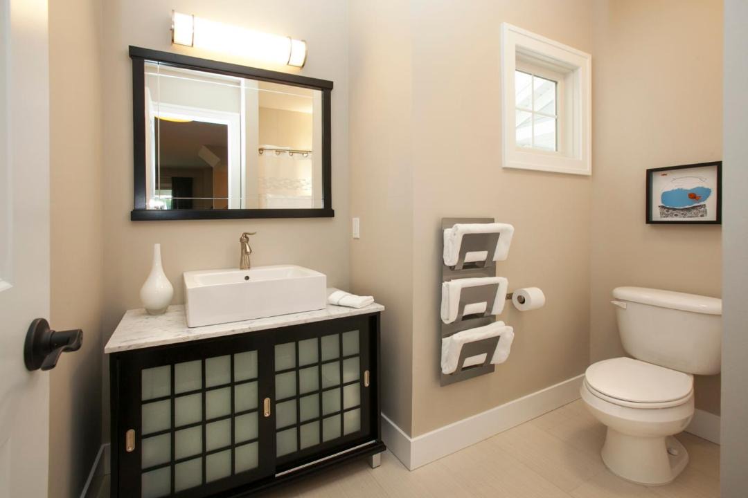 Photo of Bathroom in Douglas