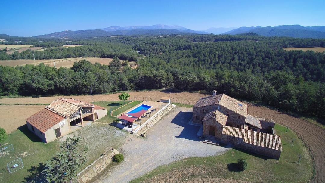 Photo of Buildings in Olius