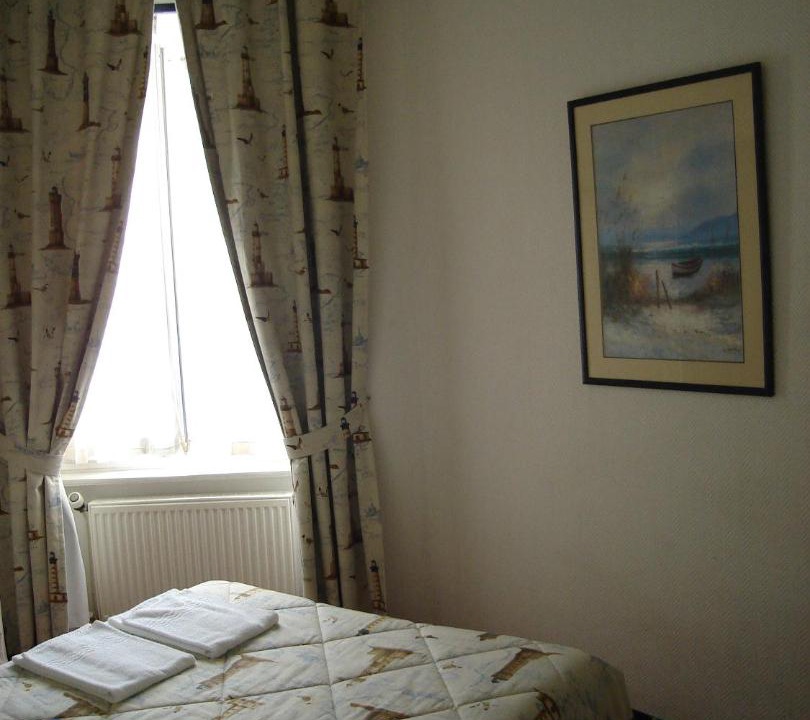 Photo of Bedroom in Rocabey - Alsace - Gare
