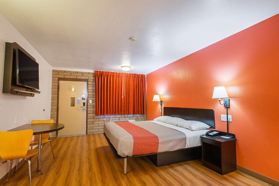 Photo of Bedroom in Safford