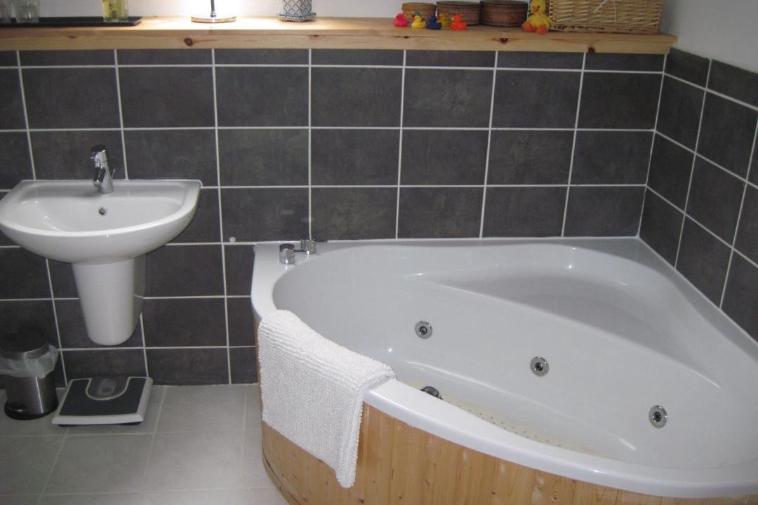 Photo of Bathroom in Strathyre