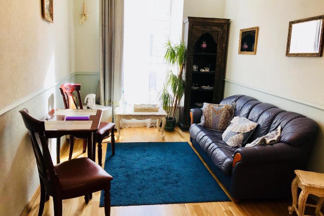 Photo of Livingroom in District No. 78