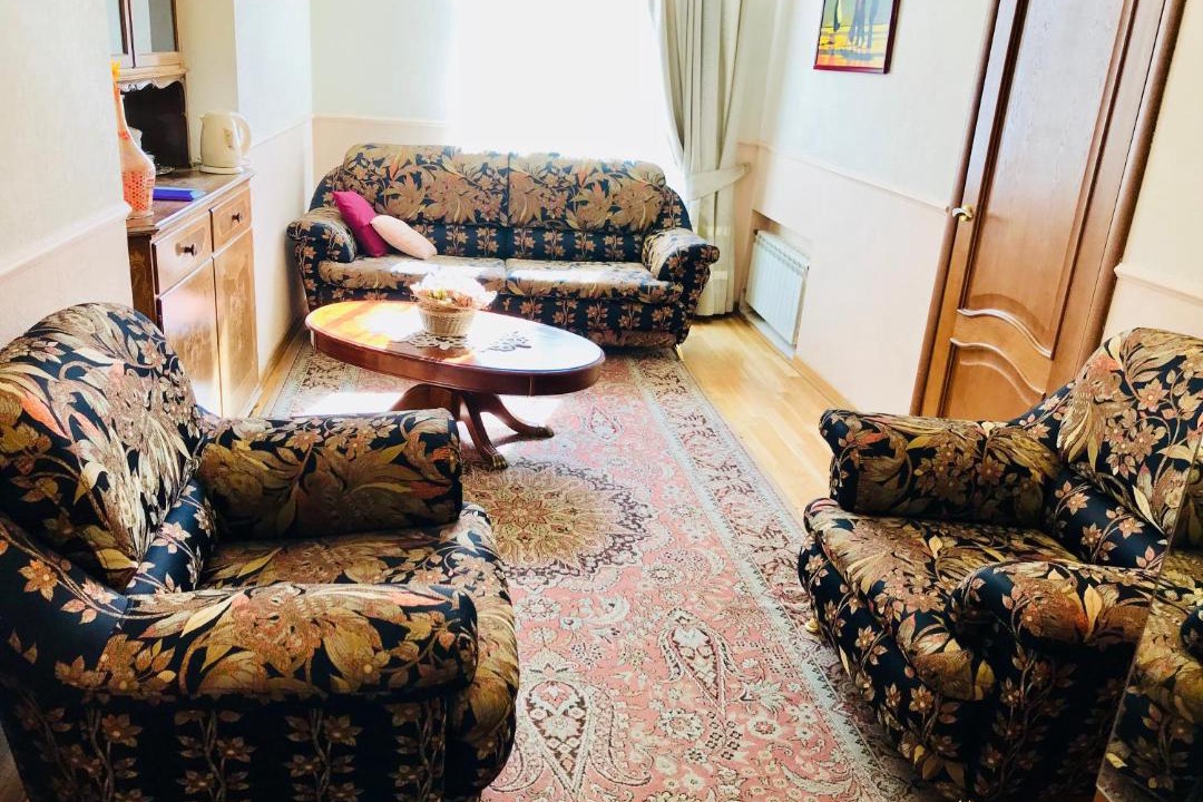 Photo of Livingroom in District No. 78