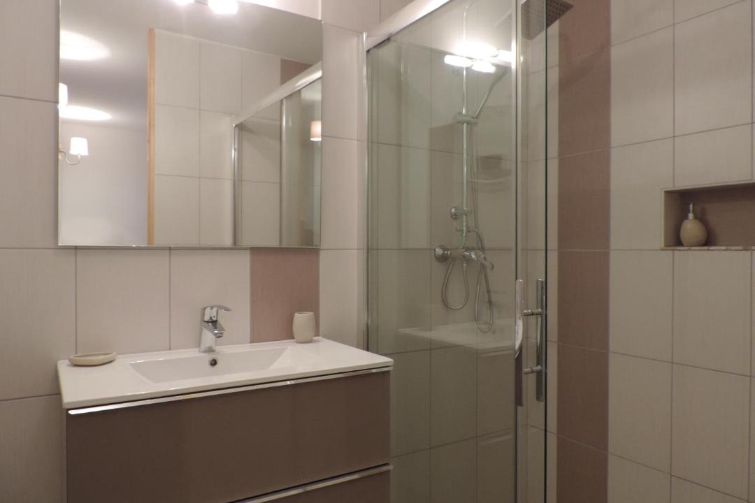 Photo of Bathroom in Estoublon