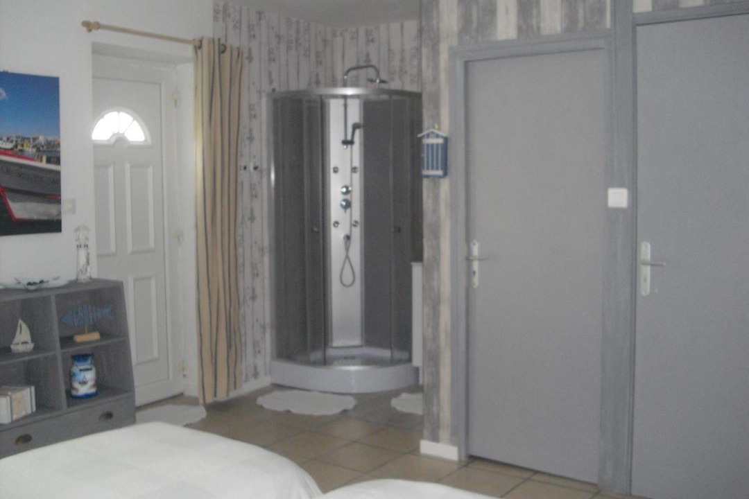 Photo of Others in Vix