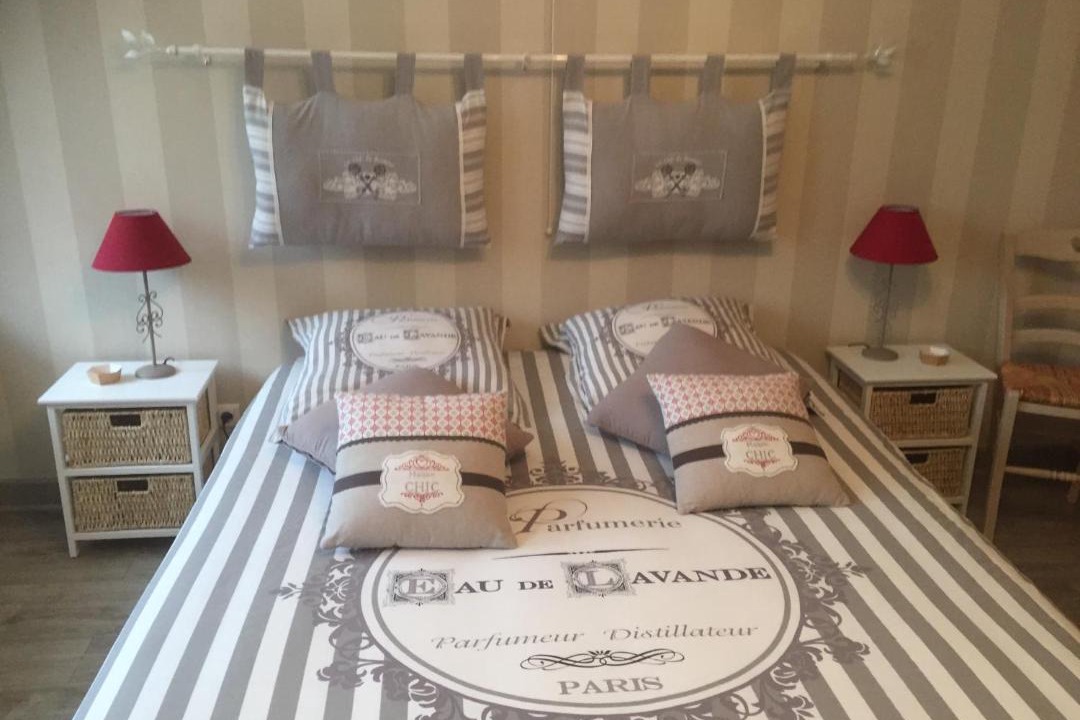 Photo of Bedroom in Verneuil-en-Bourbonnais