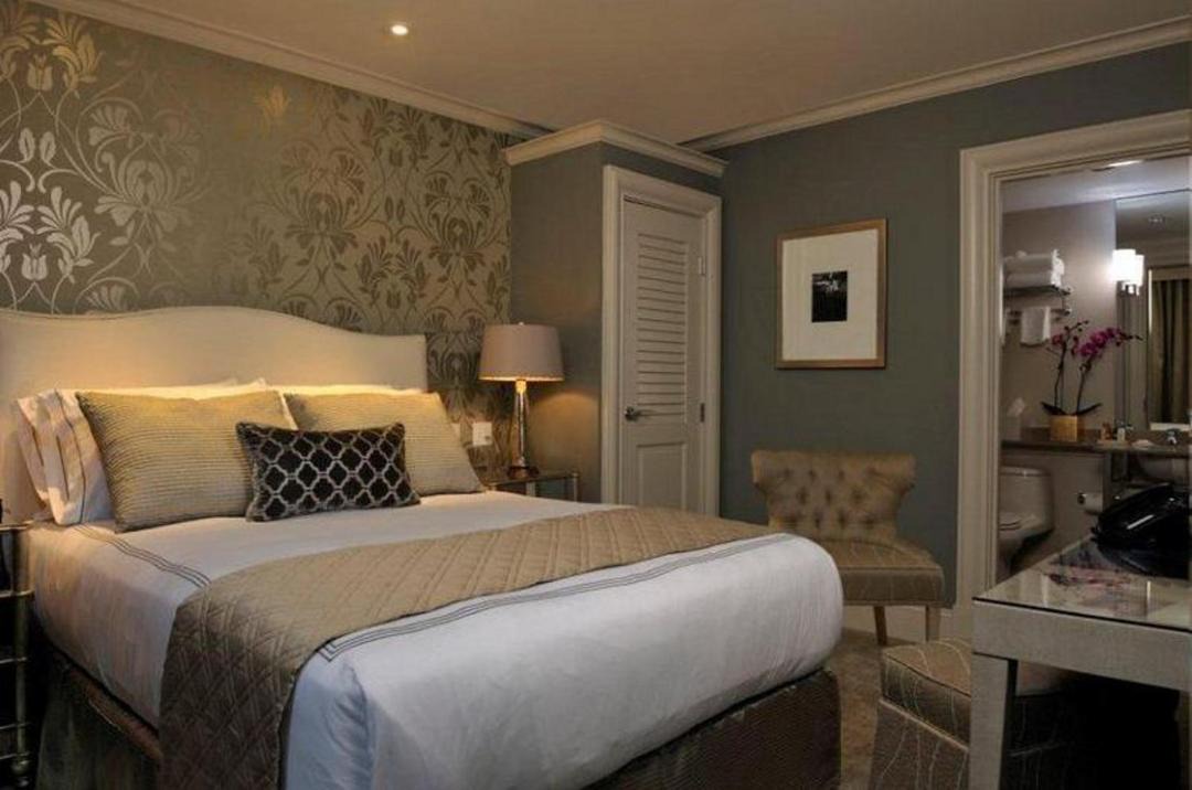 Photo of Others in Mid-Cambridge