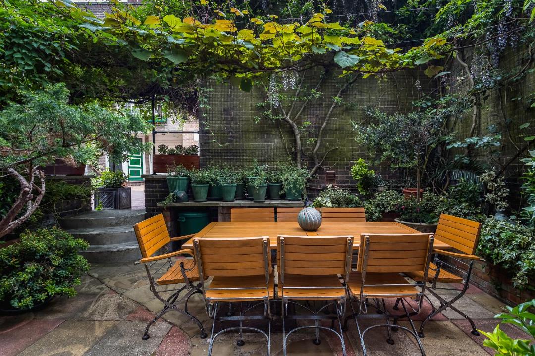 Photo of Others in Paddington