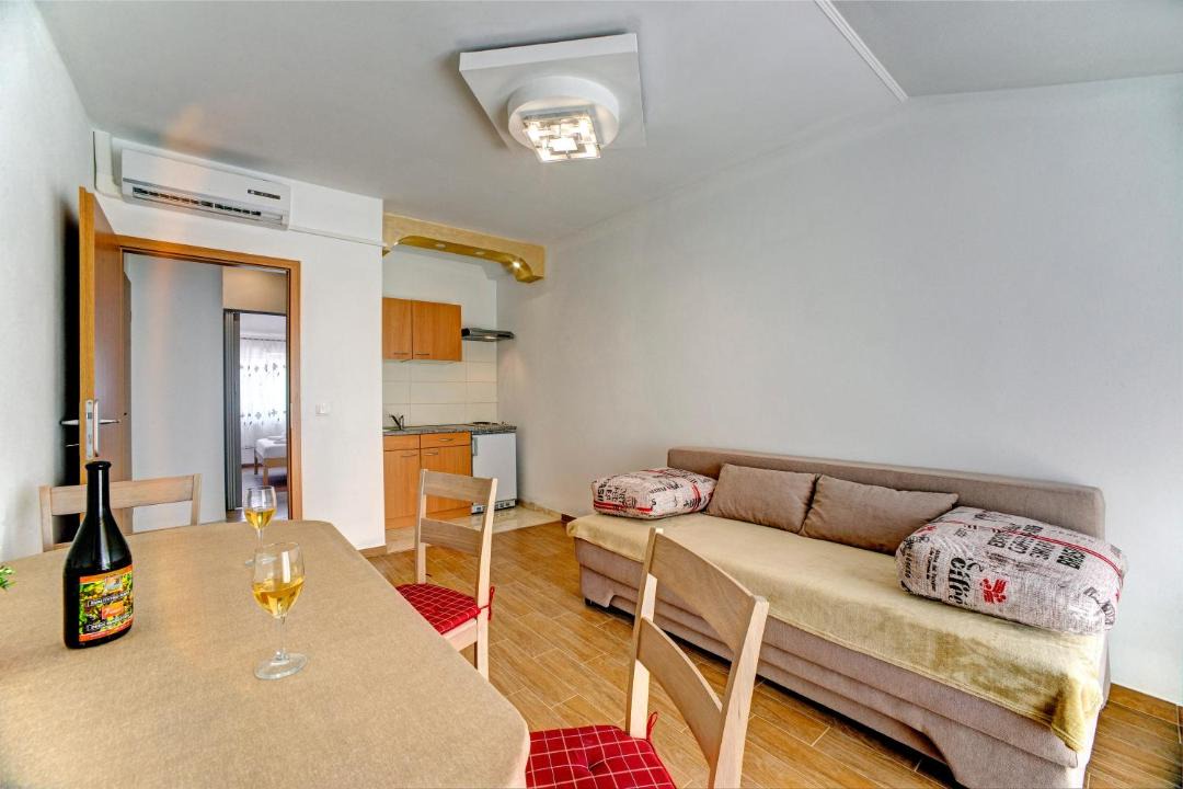 Photo of Livingroom in Brodarica