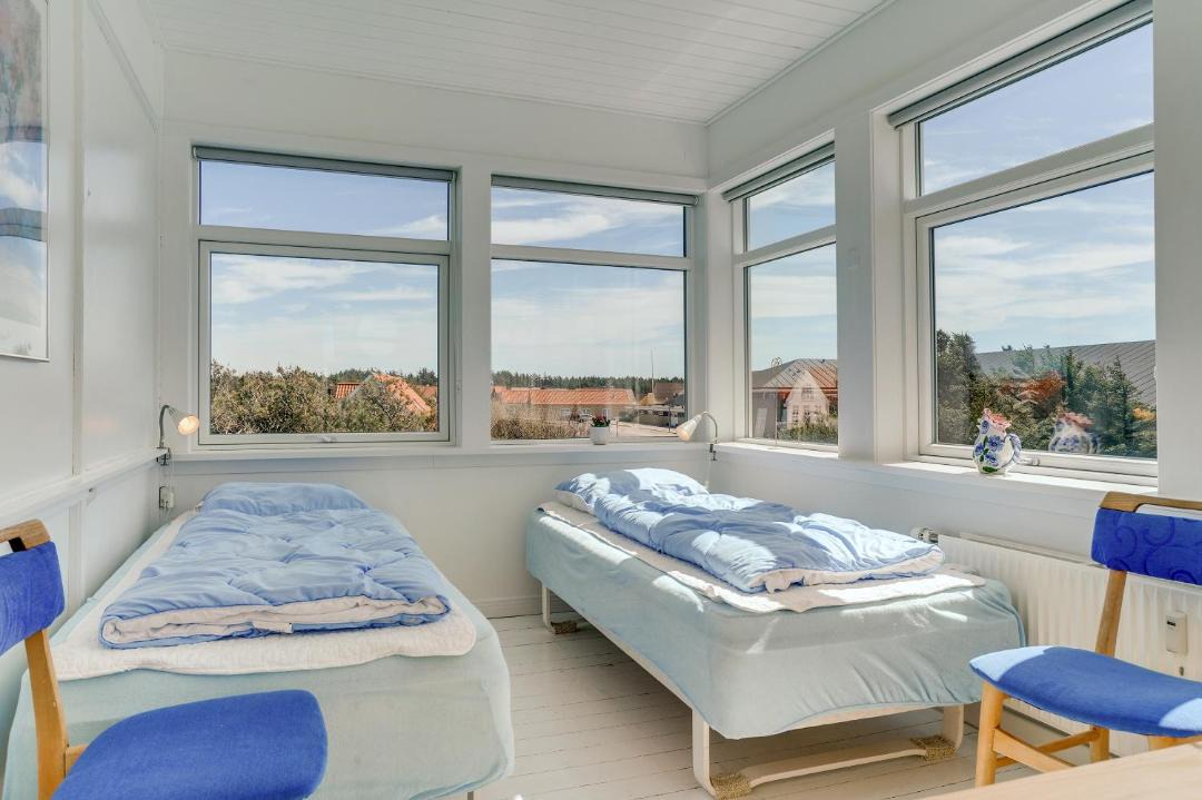 Photo of Others in Lokken