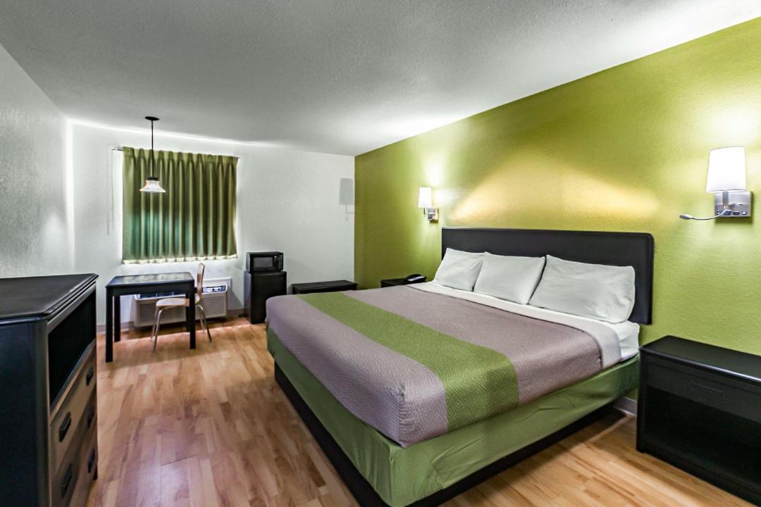 Photo of Bedroom in Augusta