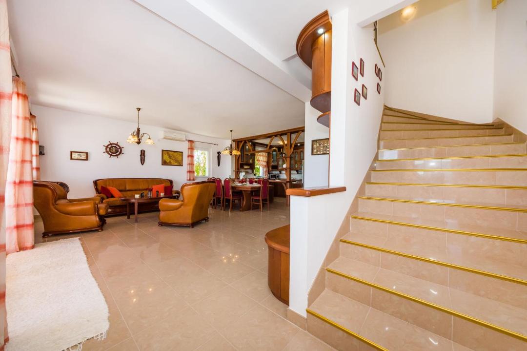 Photo of Livingroom in Sukosan