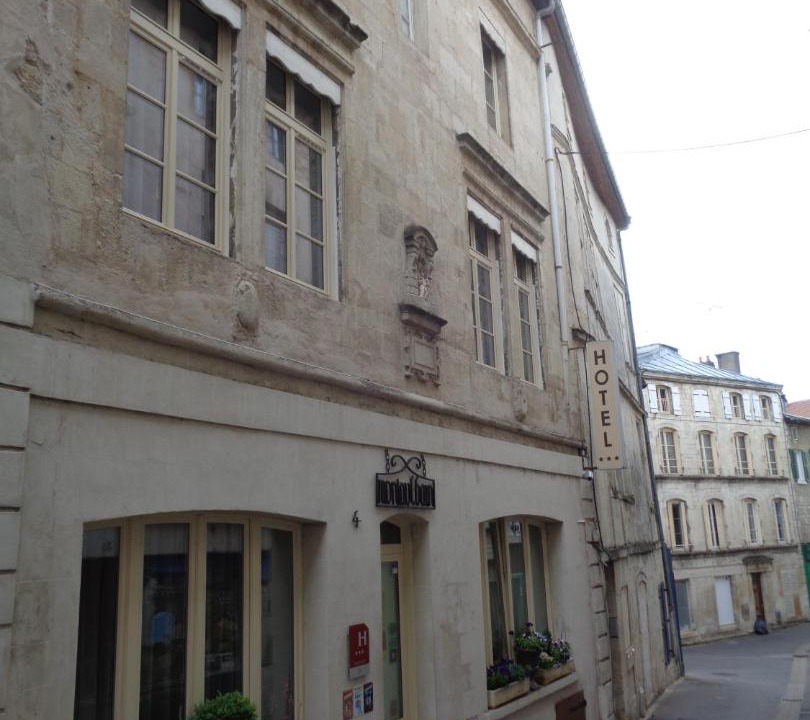 Photo of Others in Verdun