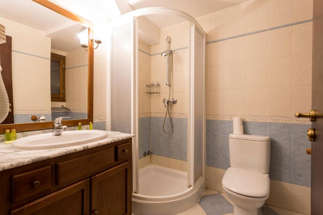 Photo of Bathroom in Buesa