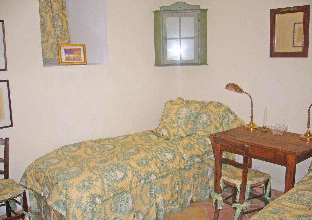 Photo of Bedroom in Montouliers