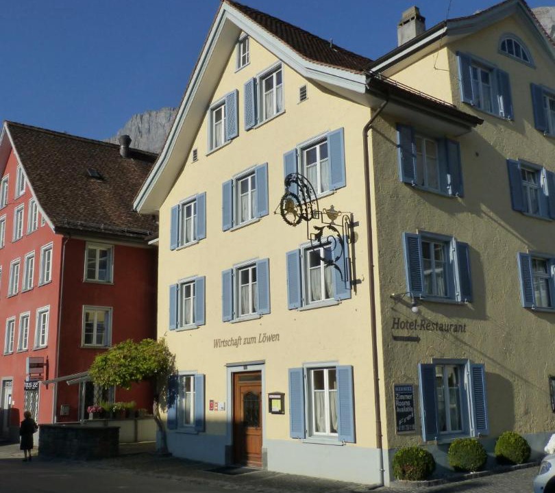 Photo of Buildings in Walenstadt