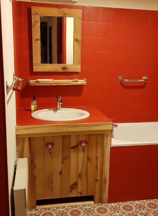 Photo of Others in Allos