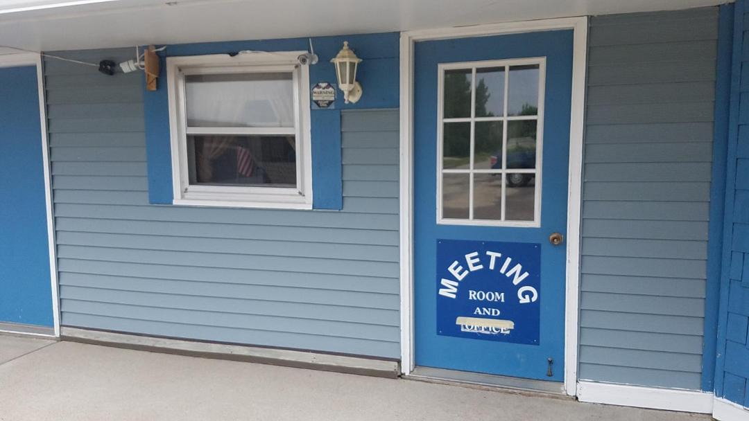 Photo of Others in Algona