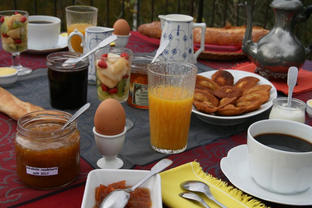 Photo of Others in Coudehard