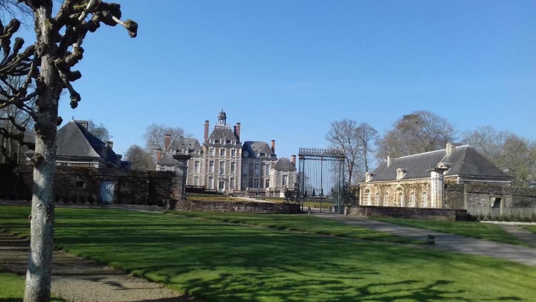 Photo of Others in Balleroy