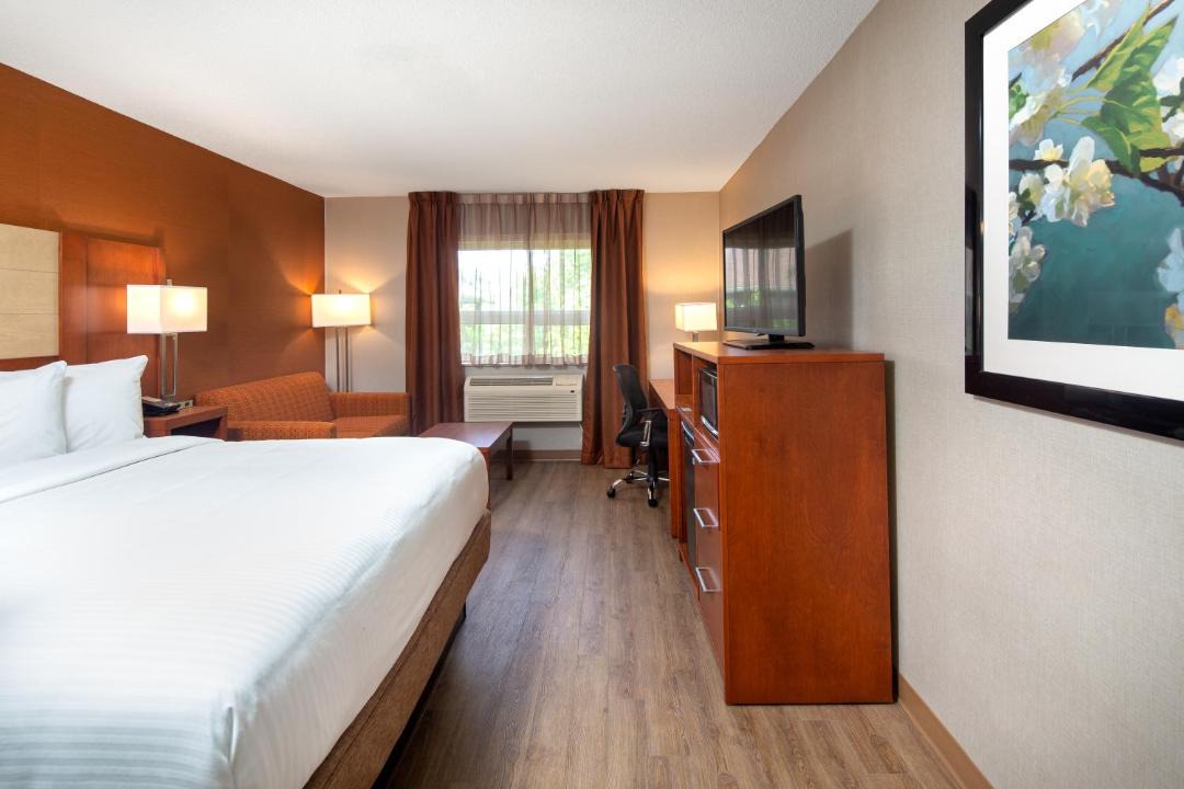 Photo of Bedroom in Richmond Hill