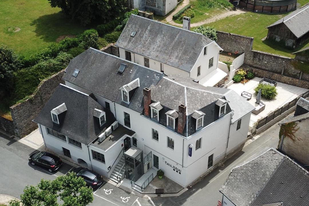 Photo of Others in Arnac-Pompadour