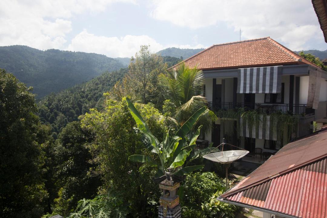 Photo of Others in Munduk