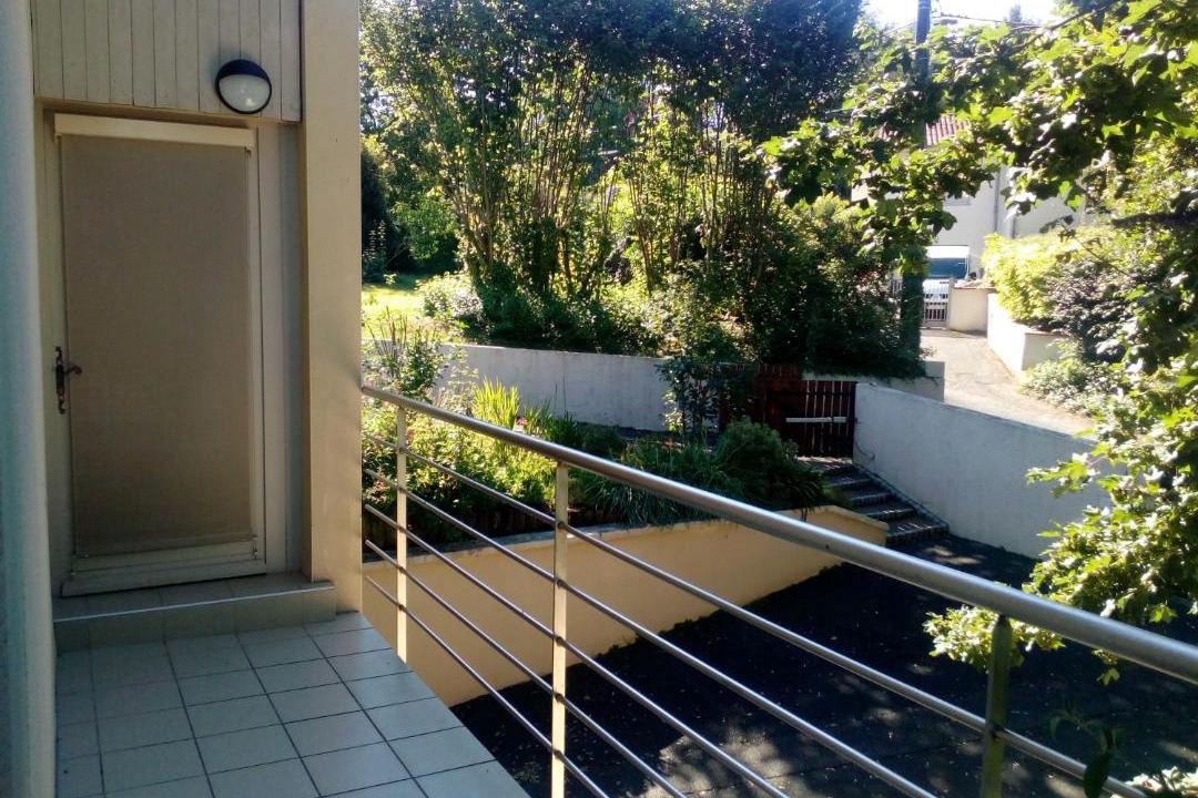 Photo of Patio Balcony in Mogneneins