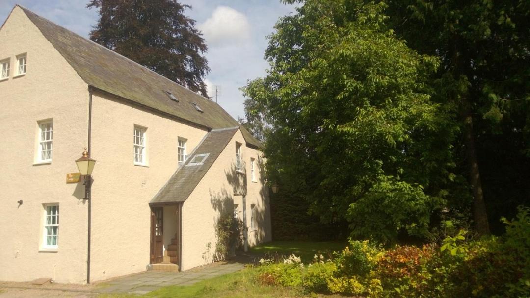 Photo of Others in Almondbank