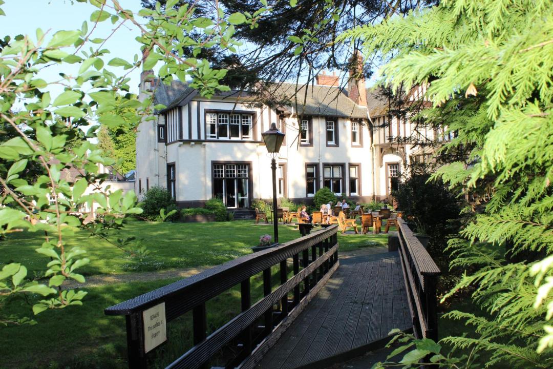 Photo of Others in Almondbank