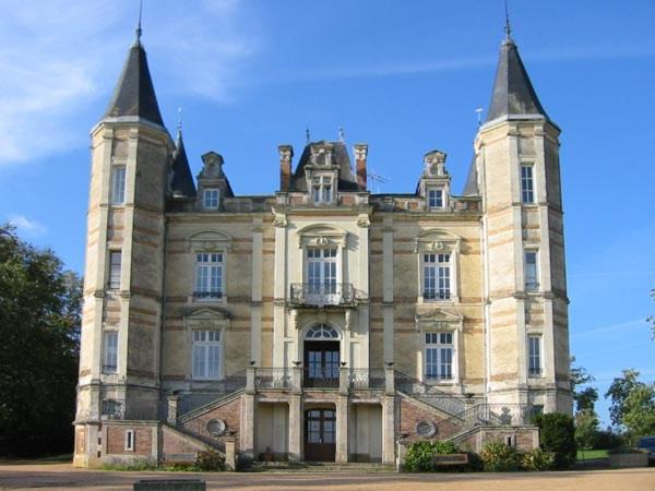 Photo of Others in Andreze