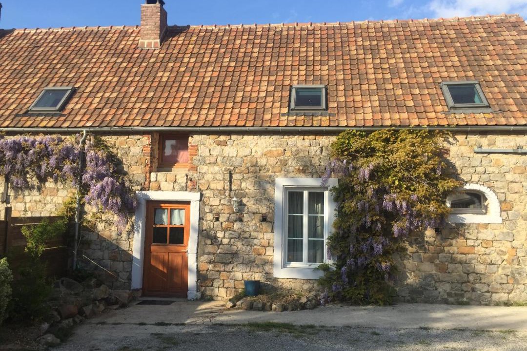 Photo of Buildings in Samer
