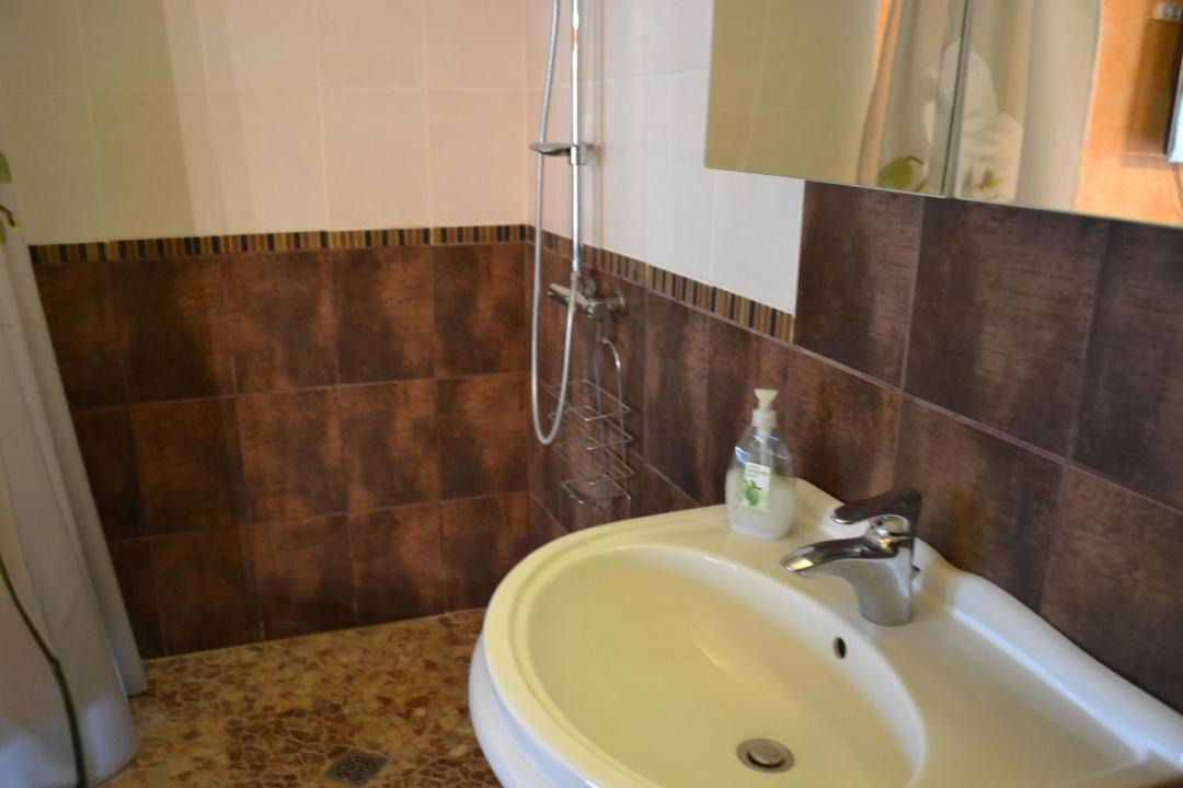 Photo of Others in Luxe